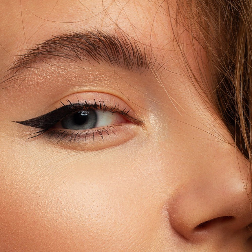 Learn to Create Winged Eye make Like a Pro - JaqulineUSA